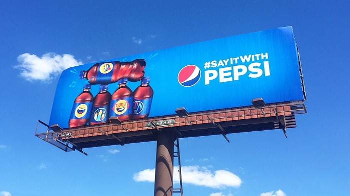 pano quảng cáo tiếng Anh của Pepsi